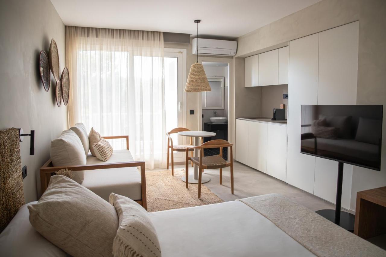 Apartamentos Top Secret Prestige Es Pujols - Formentera Vacaciones Екстериор снимка