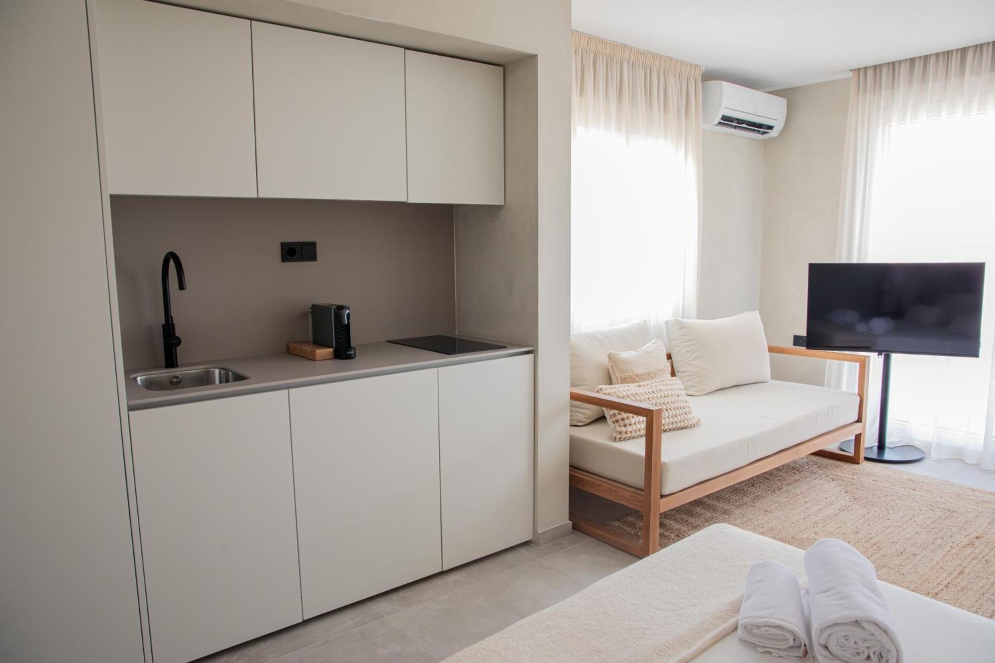 Apartamentos Top Secret Prestige Es Pujols - Formentera Vacaciones Екстериор снимка